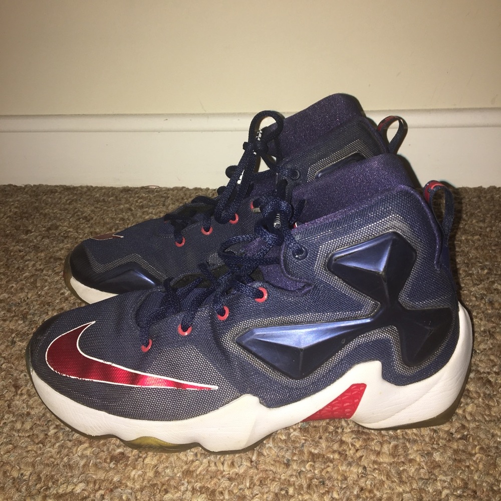 Youth Nike Lebron XIII 13 USA Sz 7y Navy
